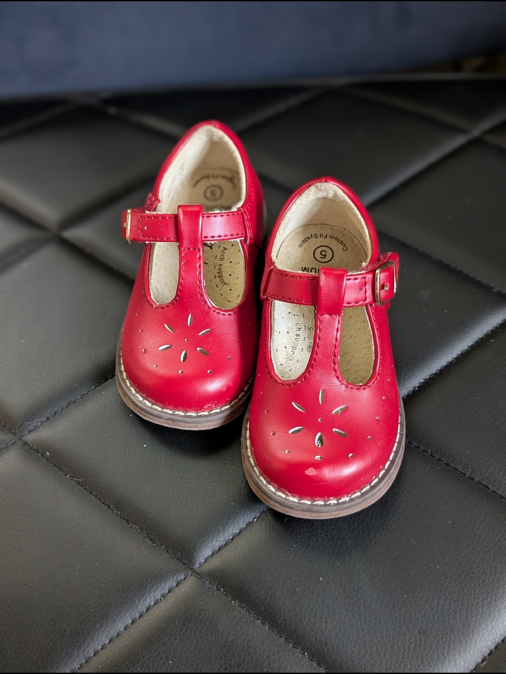 Toddler Girls' Red T-Strap Mary Jane Shoes